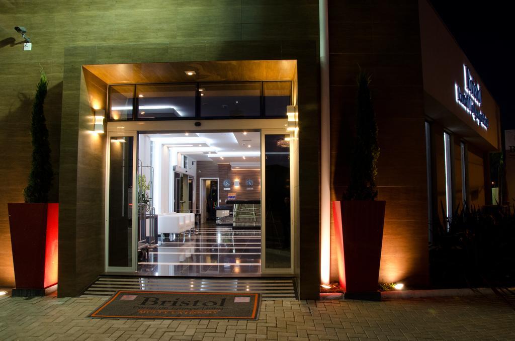 Bristol Portal Do Iguacu Curitiba Aeroporto Hotel Ngoại thất bức ảnh